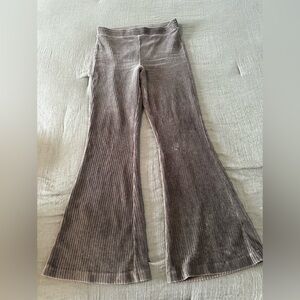 Aerie Olive Ribbed Pants